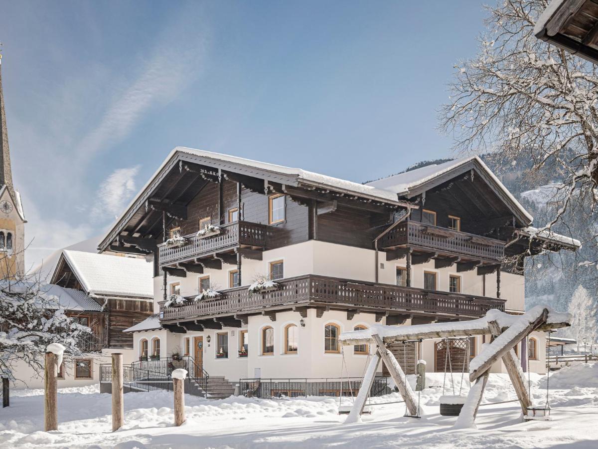 Kinderbauernhof Scharrerhof Hollersbach im Pinzgau Bagian luar foto