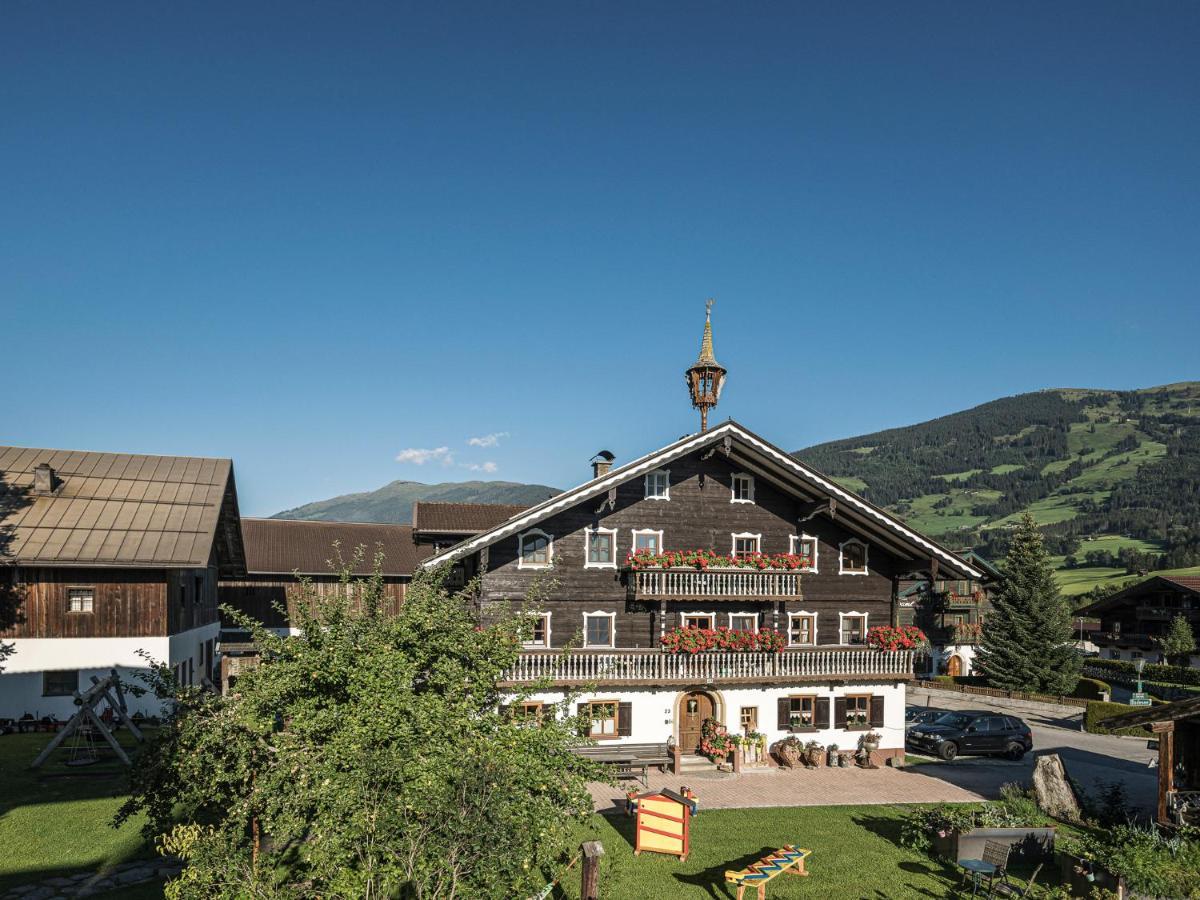 Kinderbauernhof Scharrerhof Hollersbach im Pinzgau Bagian luar foto