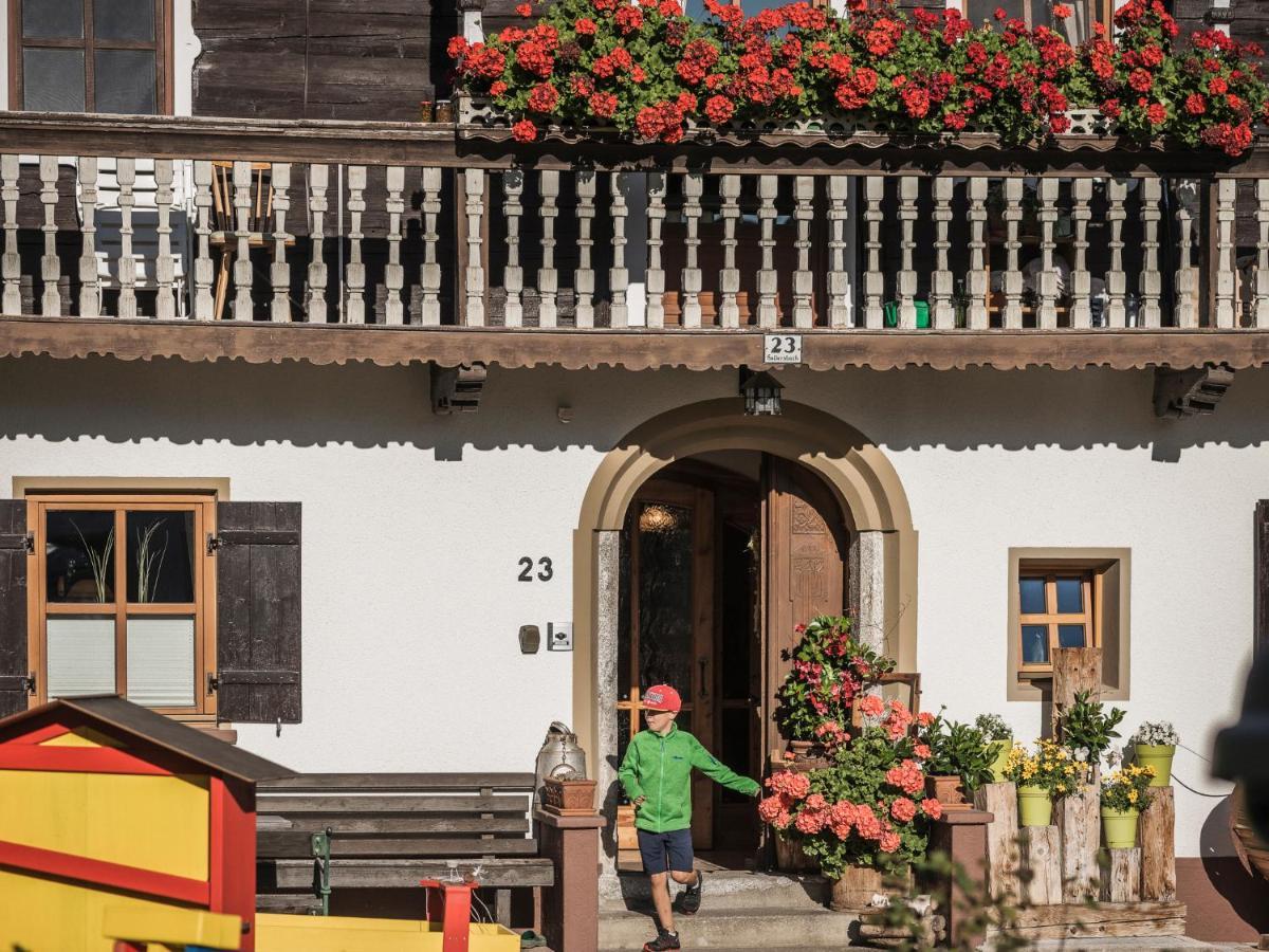 Kinderbauernhof Scharrerhof Hollersbach im Pinzgau Bagian luar foto